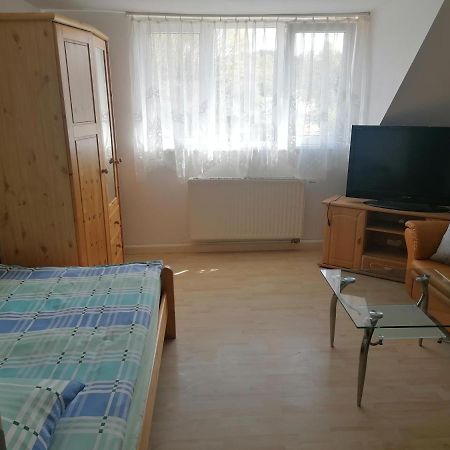 Gaestehaus An Der Warnow Apartment Schwaan Ngoại thất bức ảnh