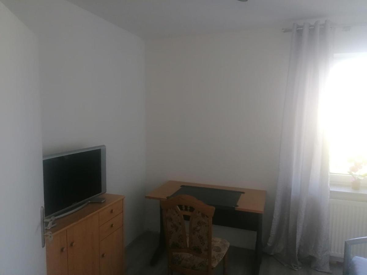 Gaestehaus An Der Warnow Apartment Schwaan Ngoại thất bức ảnh