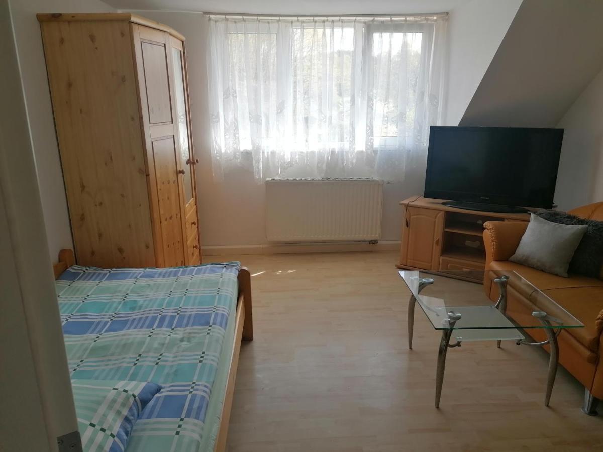 Gaestehaus An Der Warnow Apartment Schwaan Ngoại thất bức ảnh